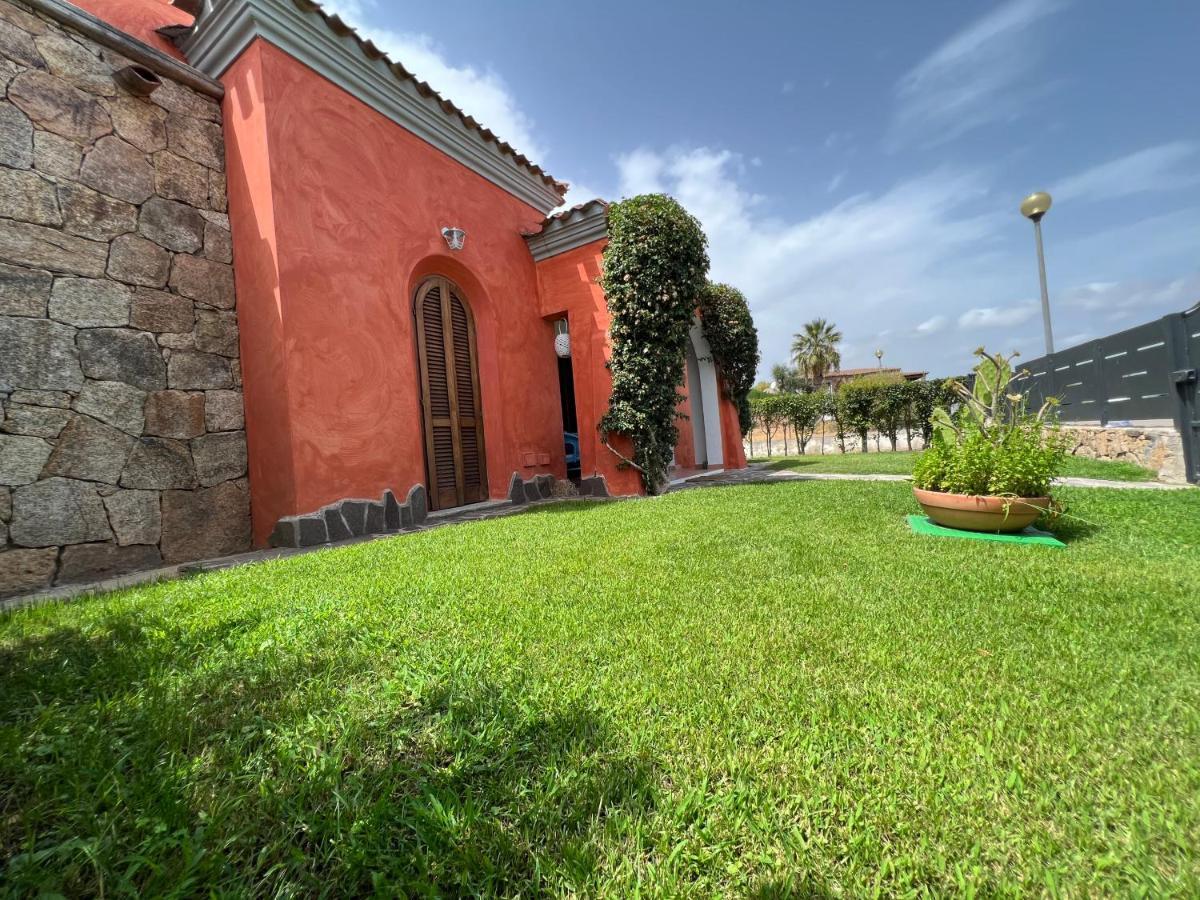Villa Antonella San Teodoro  Esterno foto
